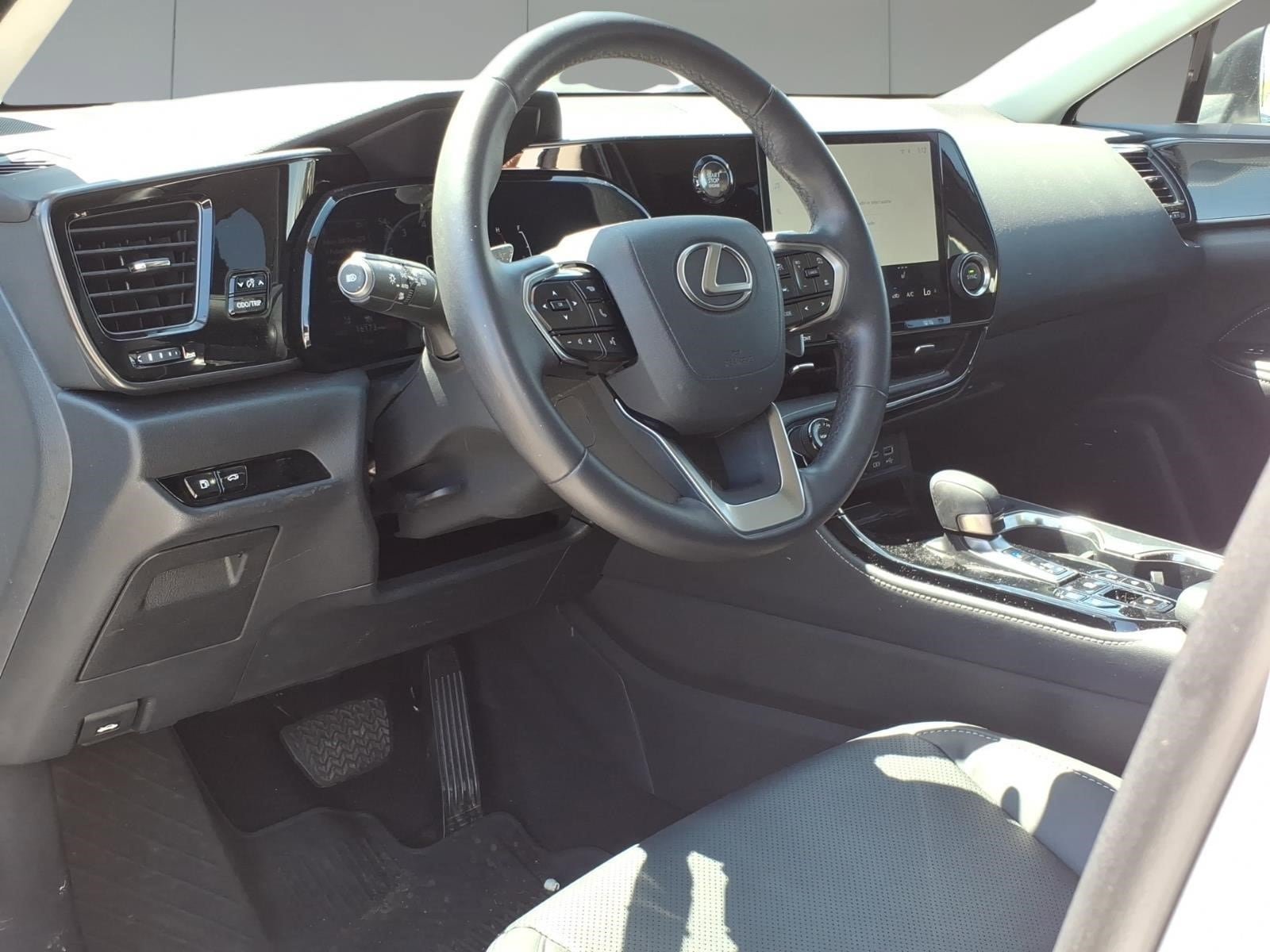 Used 2024 Lexus NX 350 AWD w/ Cold Area Package image 9