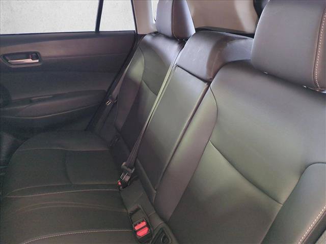 Used 2025 Toyota Corolla Cross XLE w/ Convenience Package FWD image 19
