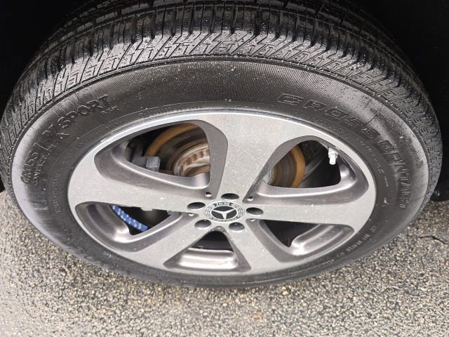 Used 2022 Mercedes-Benz GLC 300 4MATIC w/ Premium Package Lite image 23