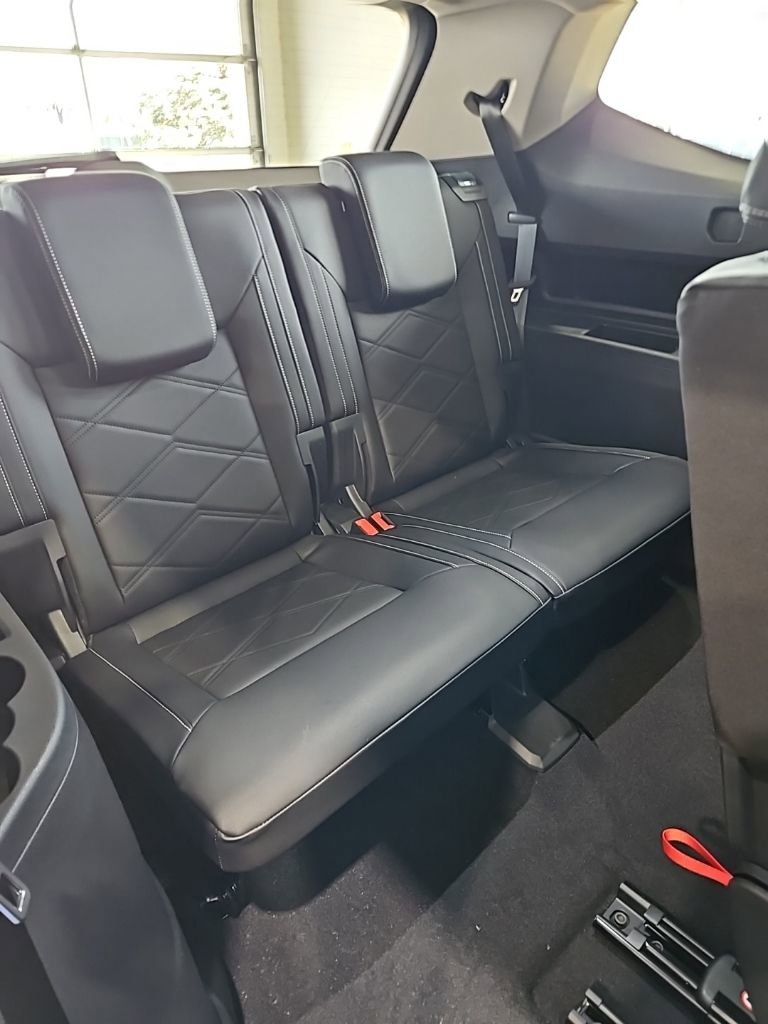 New 2026 Volkswagen Atlas SE image 19