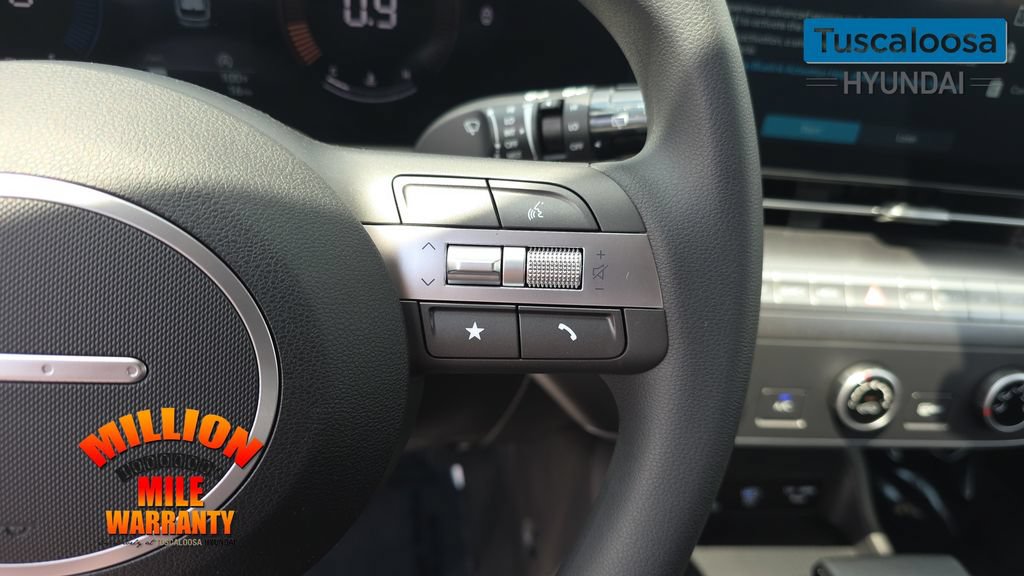 New 2026 Hyundai Kona SE FWD image 17