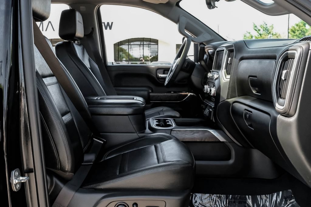 Used 2020 GMC Sierra 2500 Denali w/ Denali Ultimate Package AWD/4WD image 39