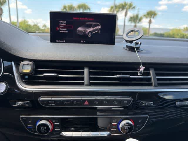Used 2019 Audi Q7 3.0T Prestige w/ Prestige Package AWD/4WD image 12