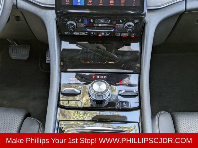 Certified 2025 Jeep Grand Cherokee L Overland w/ Advanced Protech Group III AWD/4WD image 18