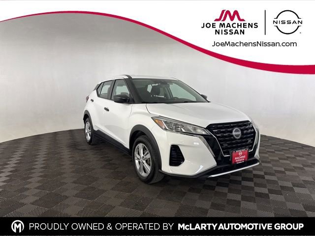 Used 2022 Nissan Kicks S