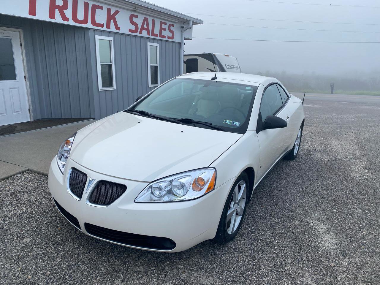 Used 2008 Pontiac G6 GT w/ Premium Package image 3