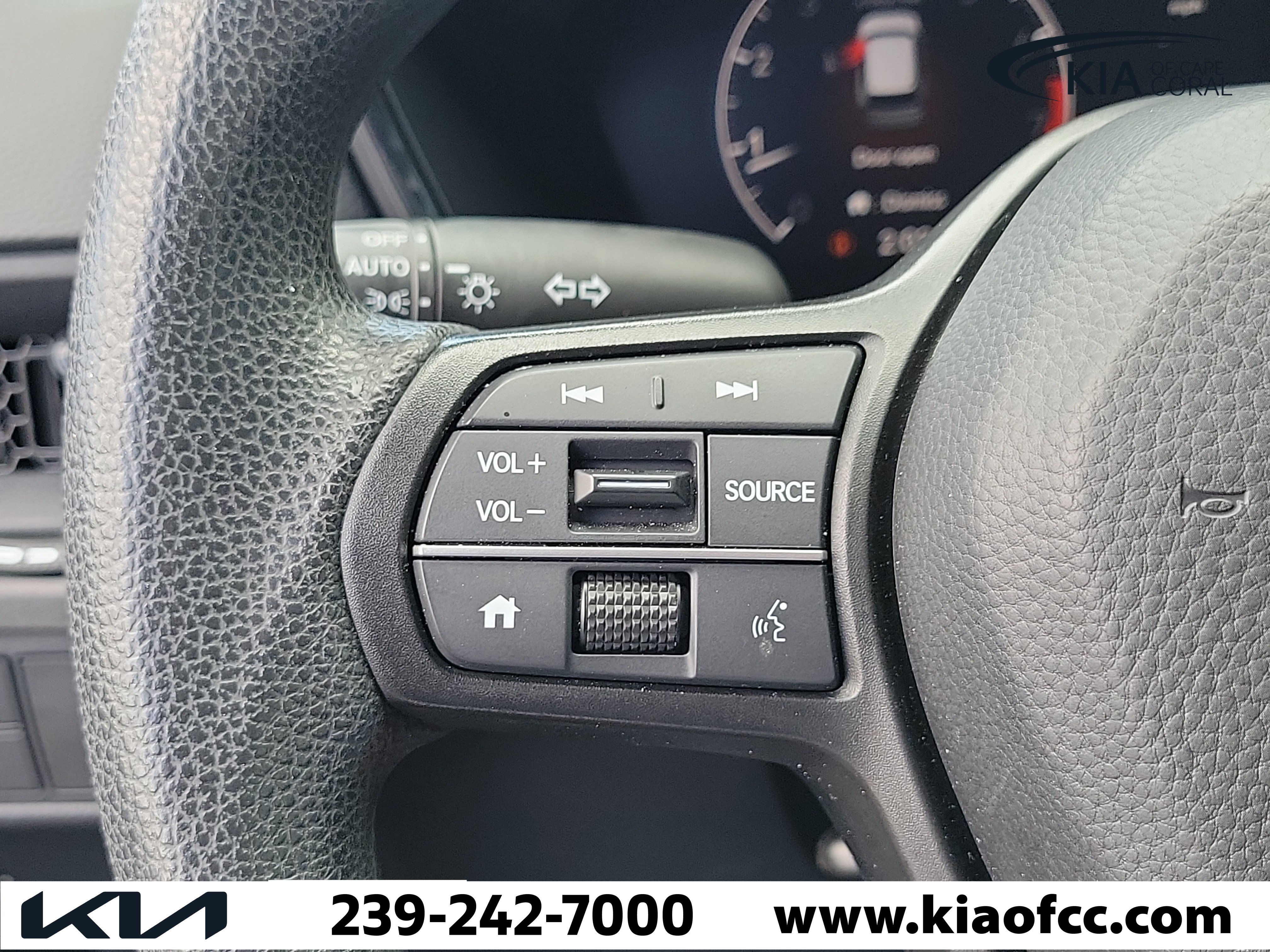 Used 2024 Honda CR-V EX image 24