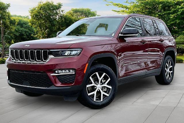 Used 2024 Jeep Grand Cherokee Limited AWD/4WD image 11