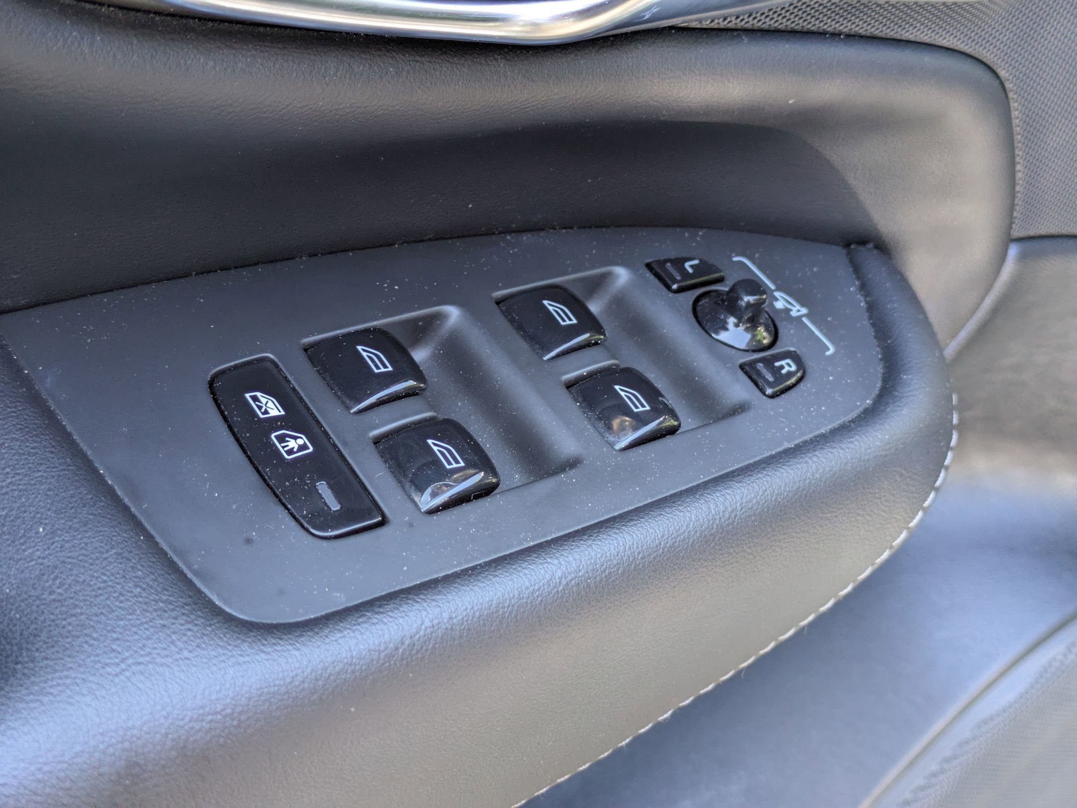 Used 2022 Volvo XC90 T6 Inscription w/ Advanced Package AWD/4WD image 11