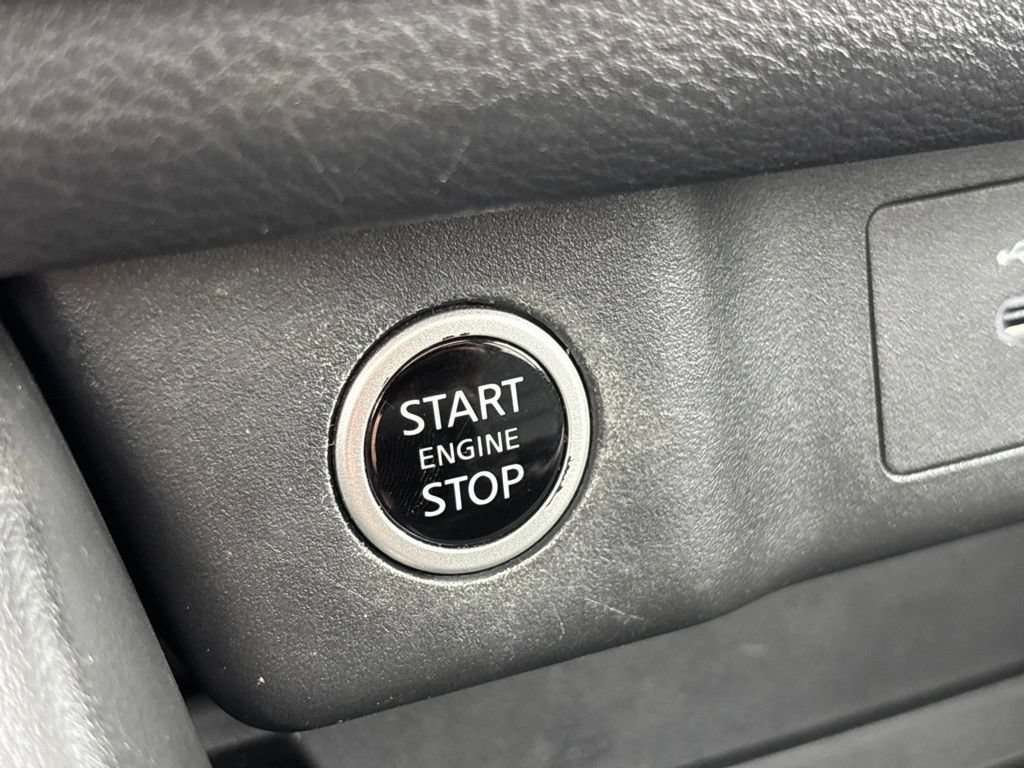 Certified 2023 Nissan Rogue SL w/ SL Premium Package AWD/4WD image 30
