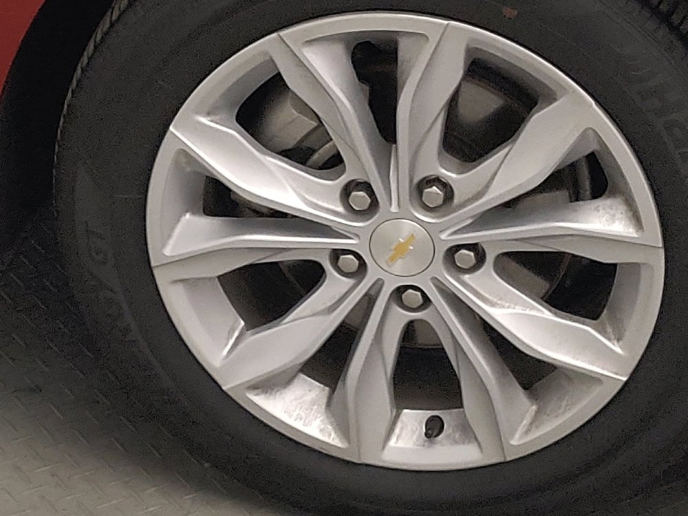 Used 2025 Chevrolet Malibu LT FWD image 31