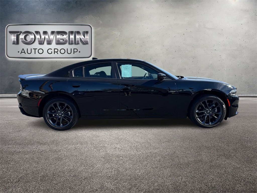 Used 2023 Dodge Charger SXT w/ Blacktop Special Edition image 3