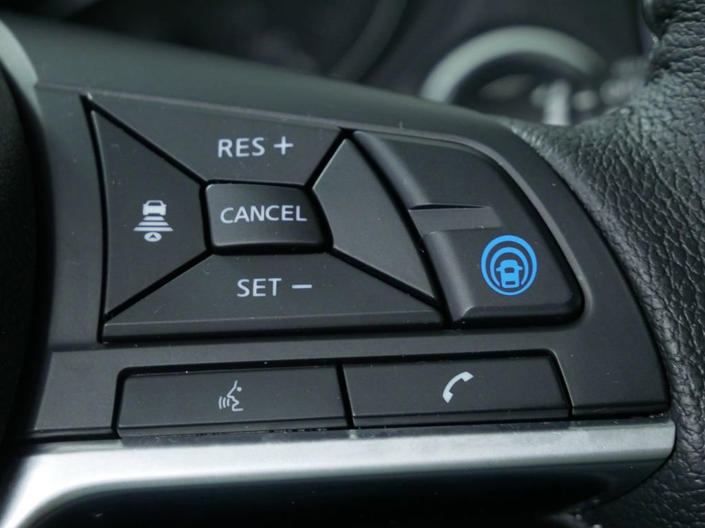 Used 2020 Nissan Rogue SL w/ Premium Package AWD/4WD image 26