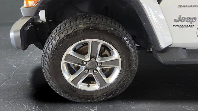 Used 2020 Jeep Wrangler Unlimited Sahara AWD/4WD image 40