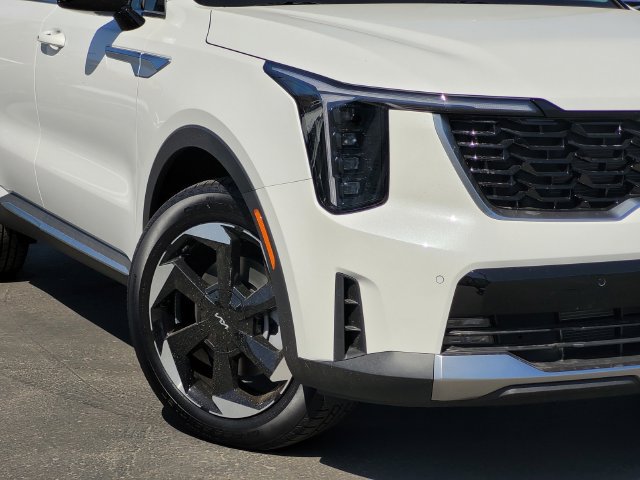 New 2026 Kia Sorento EX FWD image 3