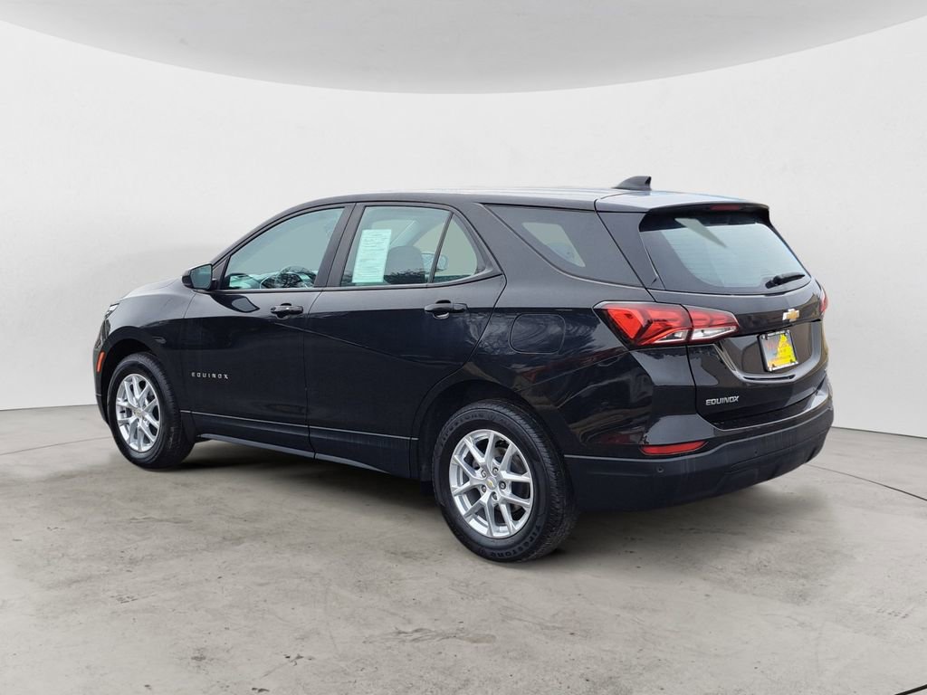Used 2022 Chevrolet Equinox LS image 5