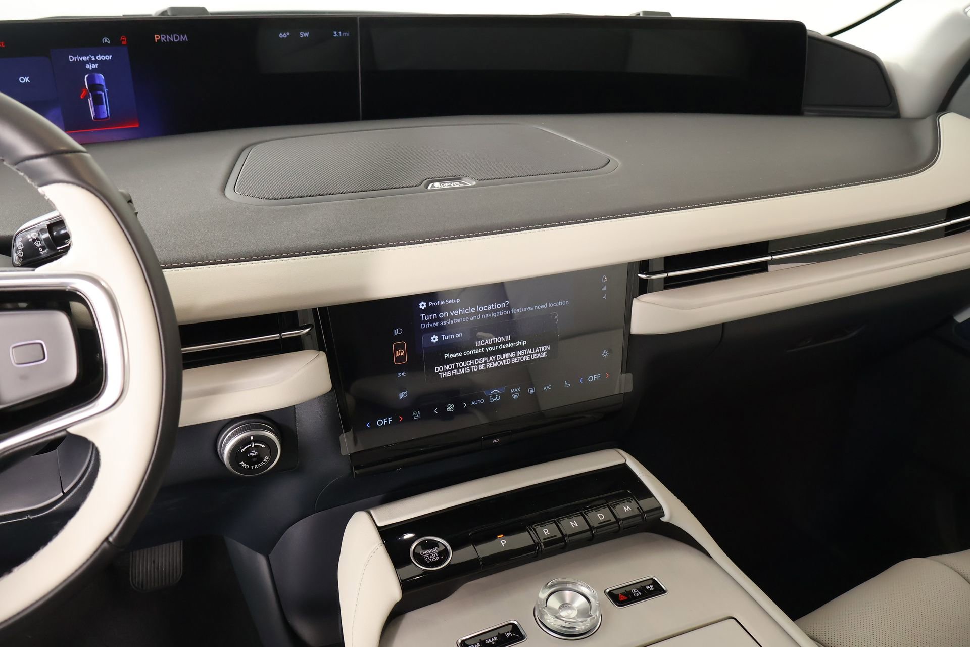 New 2026 Lincoln Navigator Premiere image 5