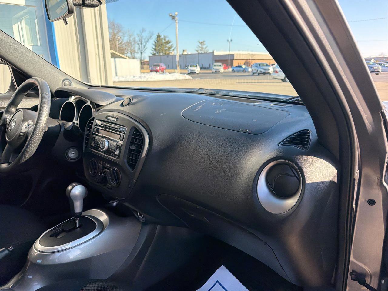 Used 2014 Nissan Juke S image 12