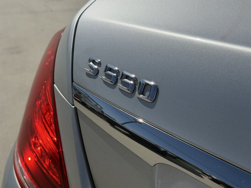 Used 2015 Mercedes-Benz S 550 Sedan image 5