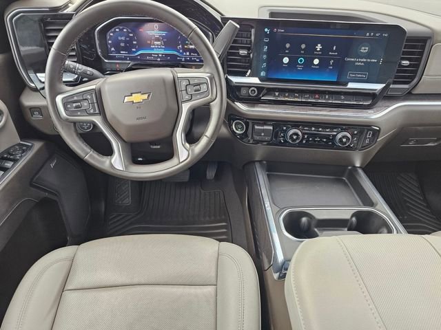 Used 2024 Chevrolet Silverado 2500 LTZ w/ LTZ Convenience Package image 31