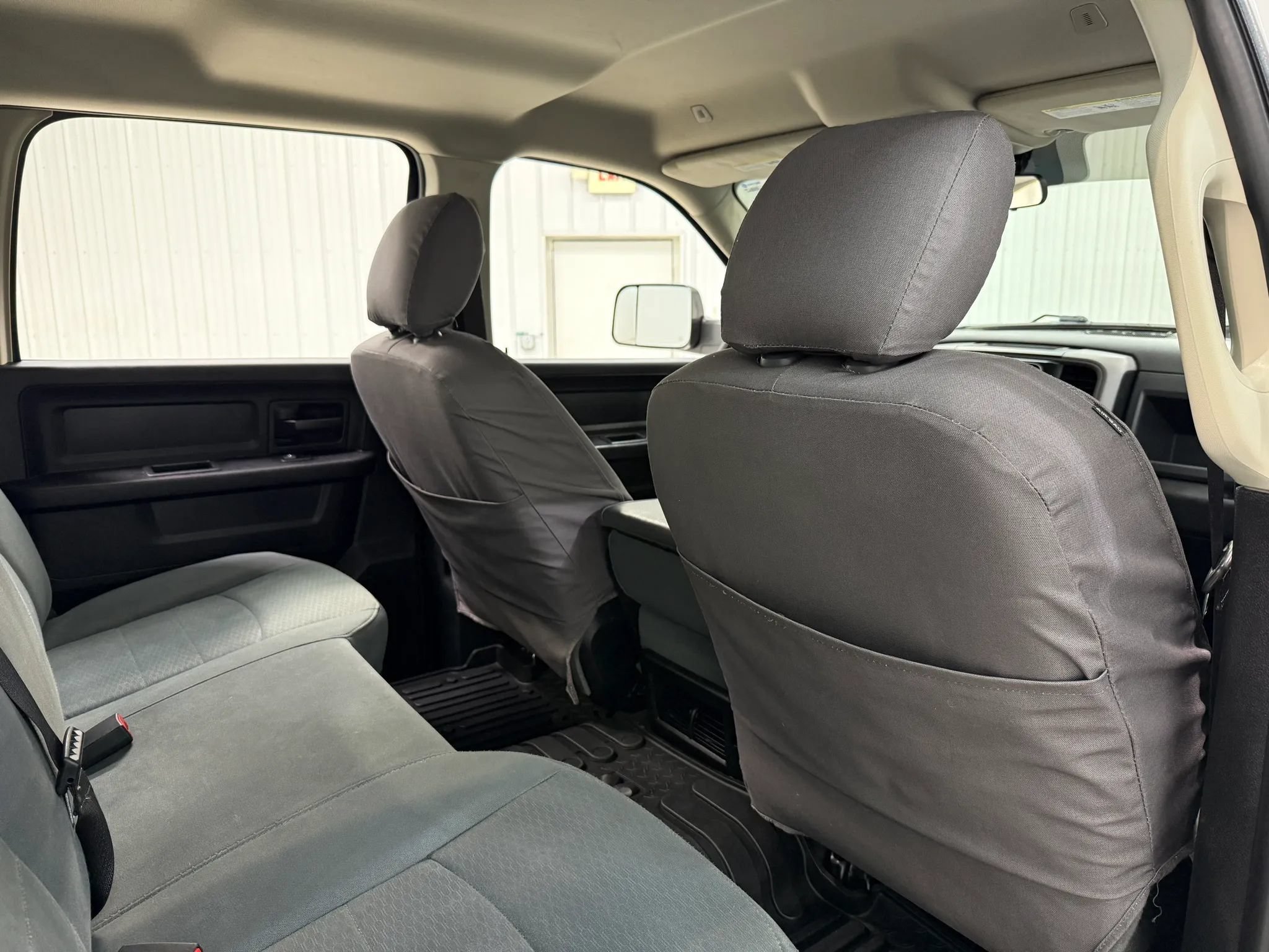 Used 2017 RAM 2500 Tradesman w/ Chrome Appearance Group AWD/4WD image 17