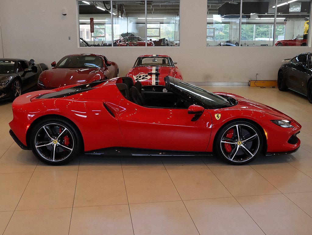Certified 2024 Ferrari 296 GTS image 3