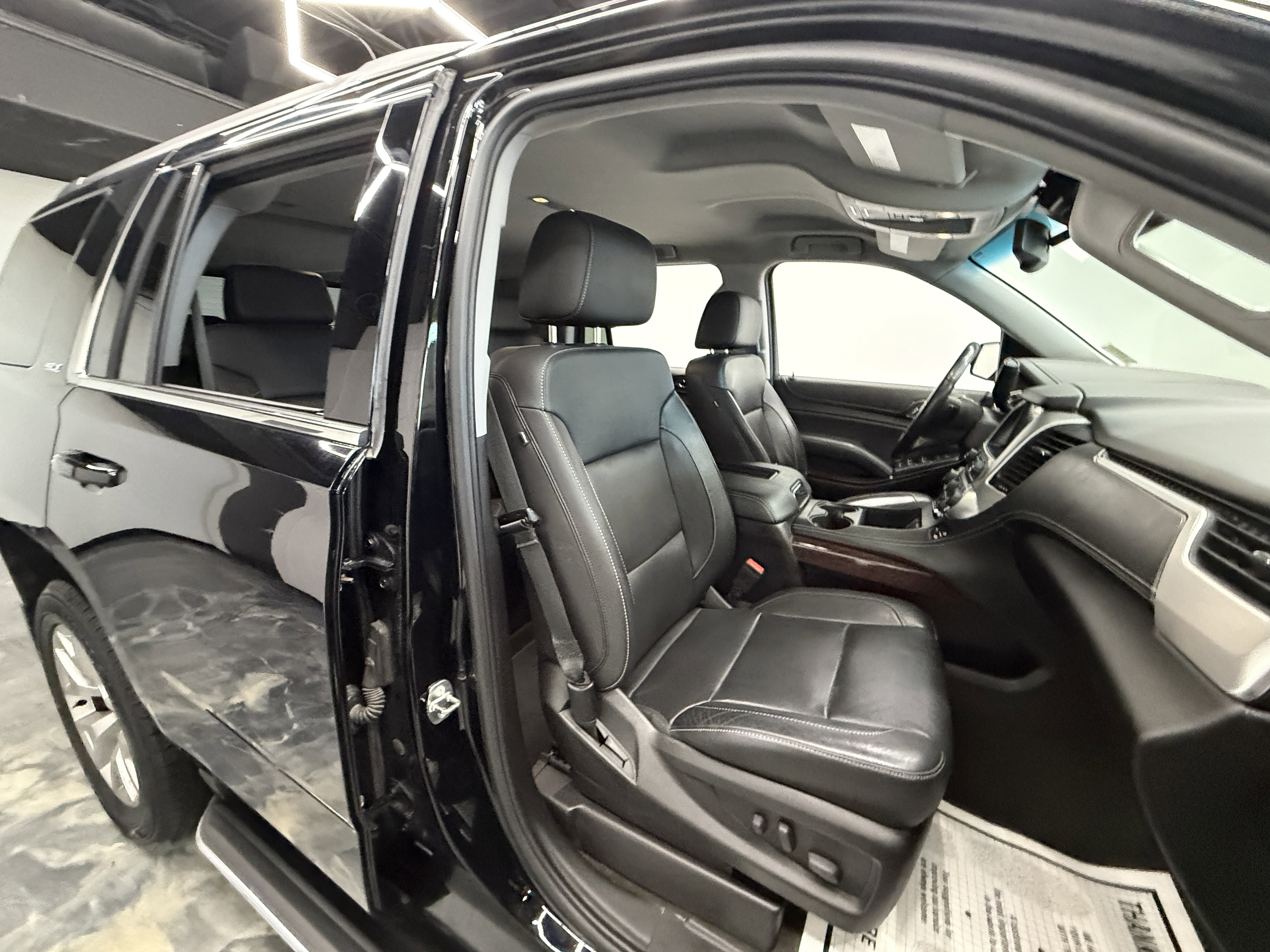 Used 2018 GMC Yukon SLT image 21