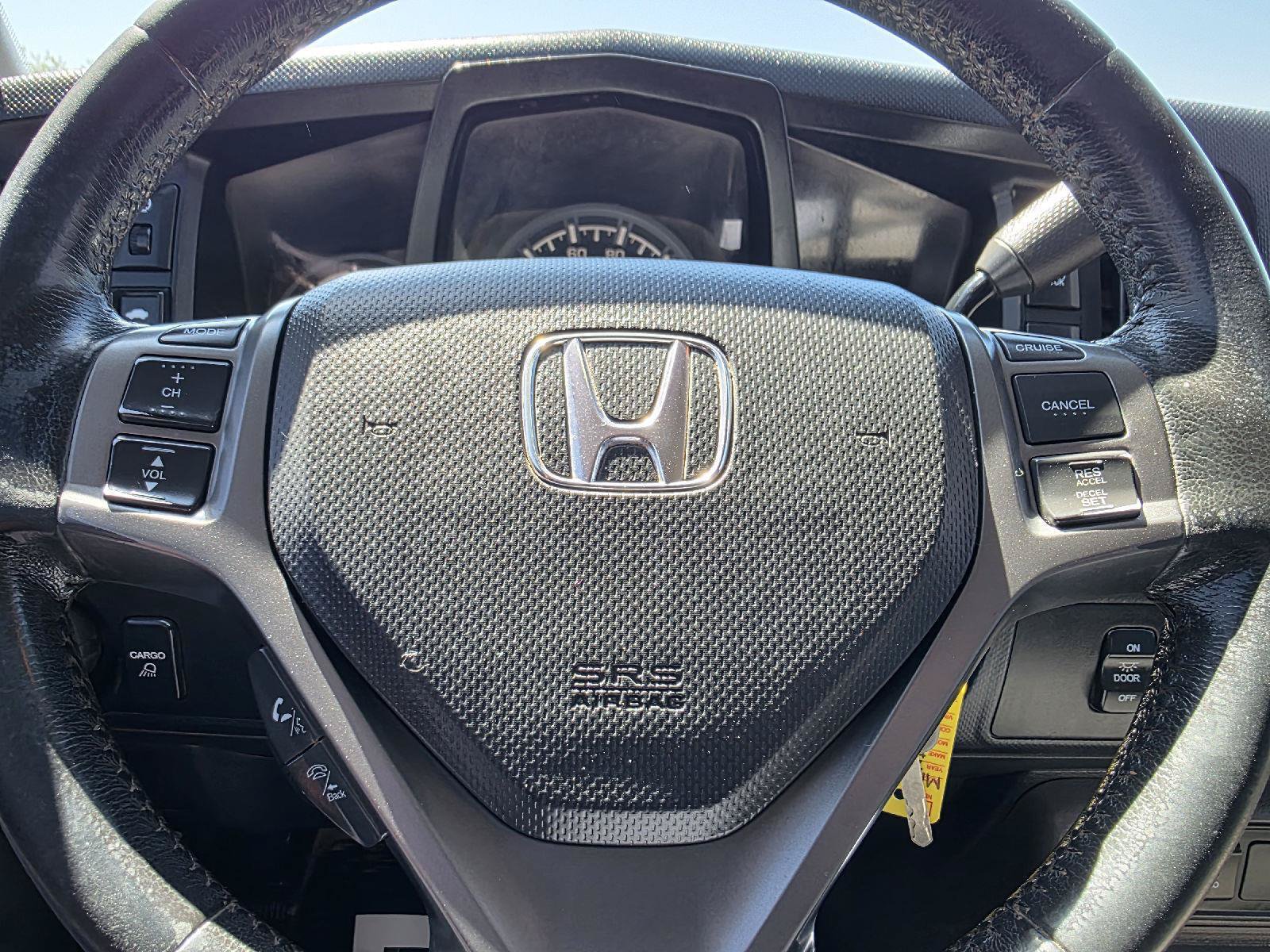 Used 2014 Honda Ridgeline RTL image 9