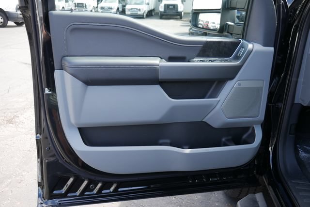 New 2026 Ford F350 XLT w/ XLT Premium Package AWD/4WD image 15