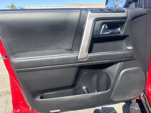 Used 2024 Toyota 4Runner SR5 Premium w/ Moonroof Package AWD/4WD image 15