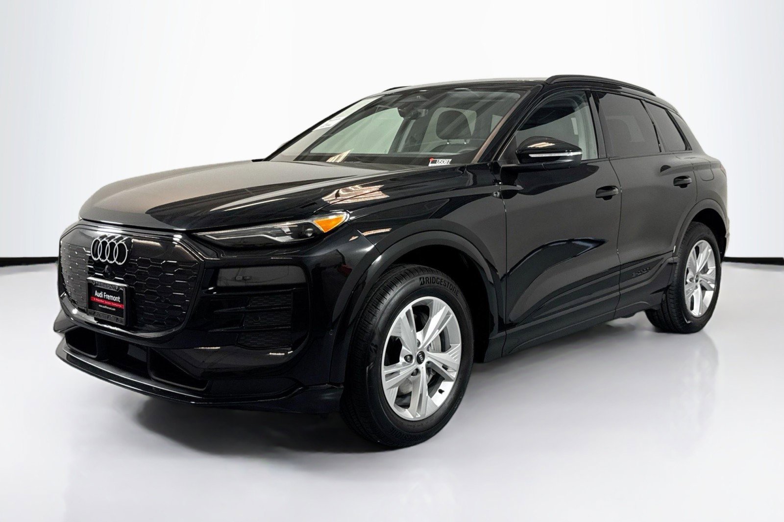 Used 2025 Audi Q6 e-tron Premium w/ Convenience Package