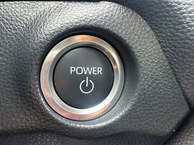 Certified 2025 Toyota RAV4 SE image 36