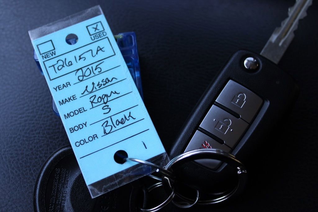 Used 2015 Nissan Rogue S image 28