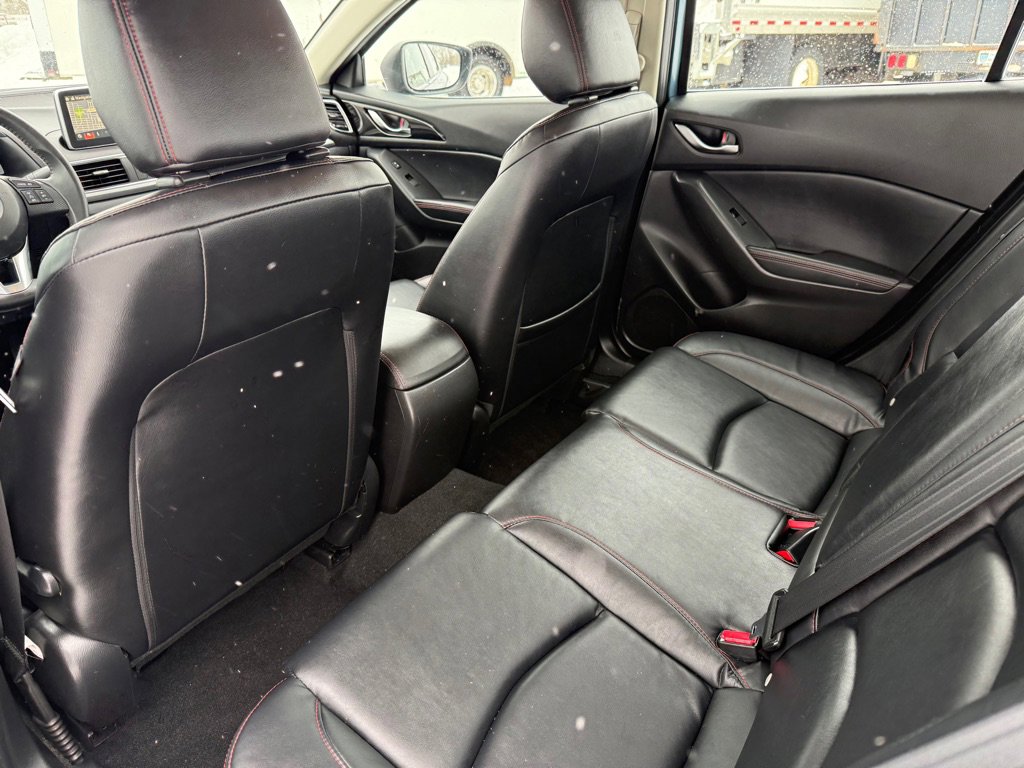 Used 2014 MAZDA MAZDA3 s Touring image 16