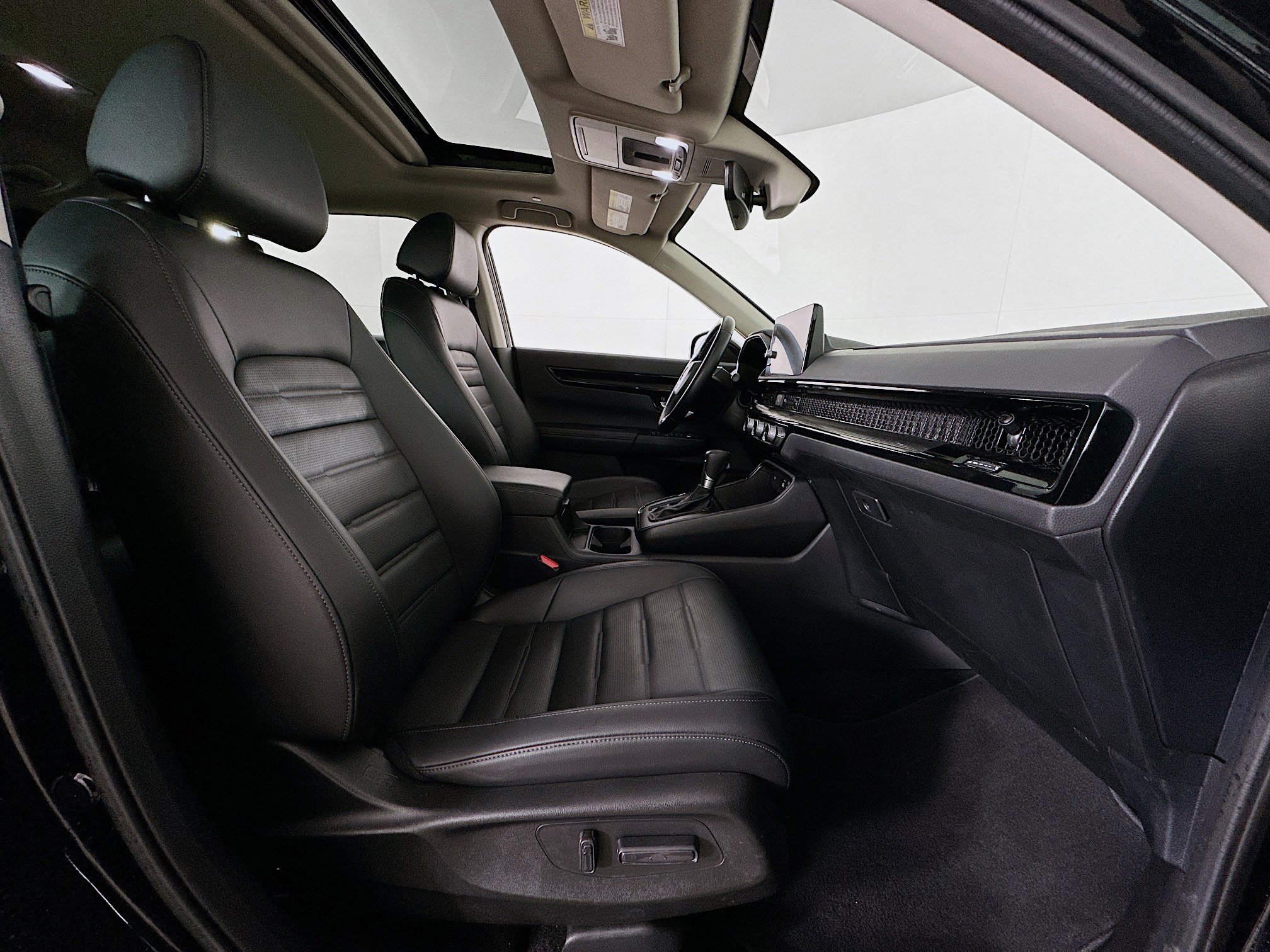 Used 2025 Honda CR-V EX-L image 31