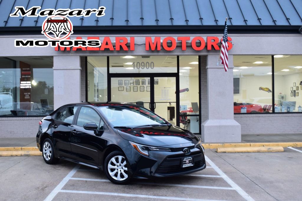 Used 2025 Toyota Corolla LE