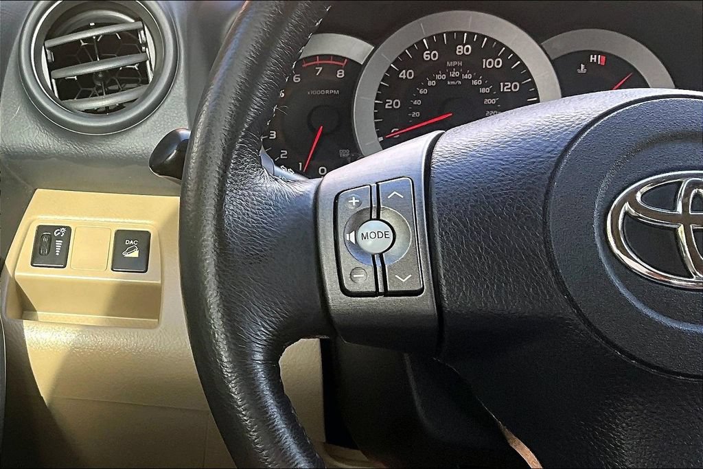 Used 2012 Toyota RAV4 Limited w/ Navigation Value Pkg AWD/4WD image 28