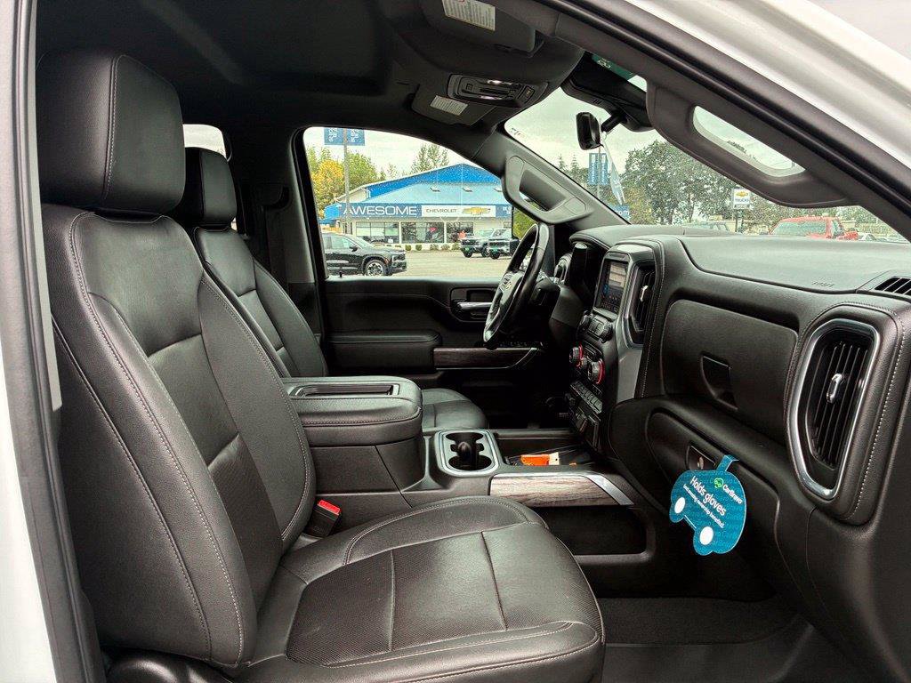 Used 2022 Chevrolet Silverado 3500 LTZ w/ LTZ Premium Package AWD/4WD image 10