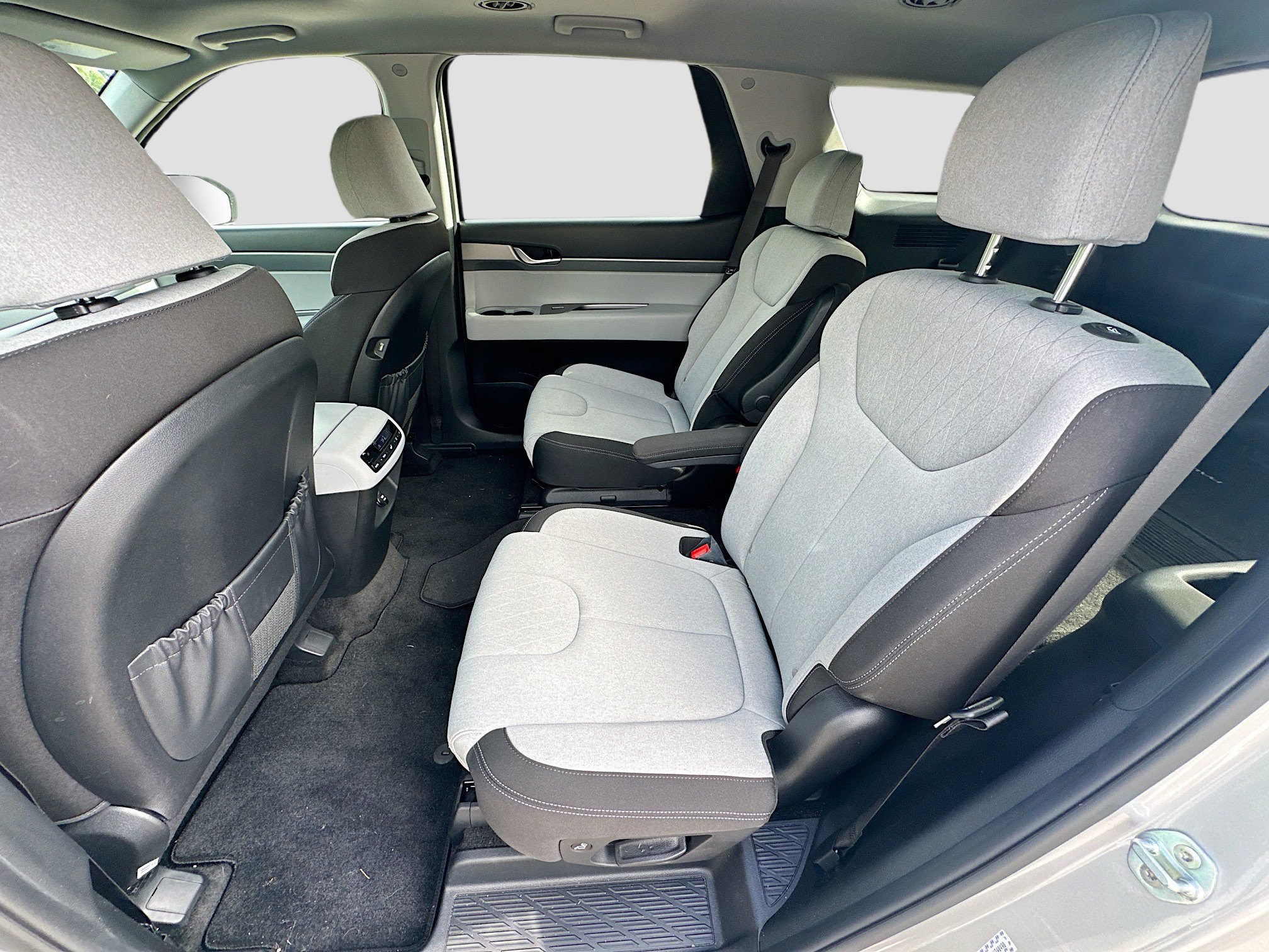 Used 2021 Hyundai Palisade SEL w/ Cargo Package image 25