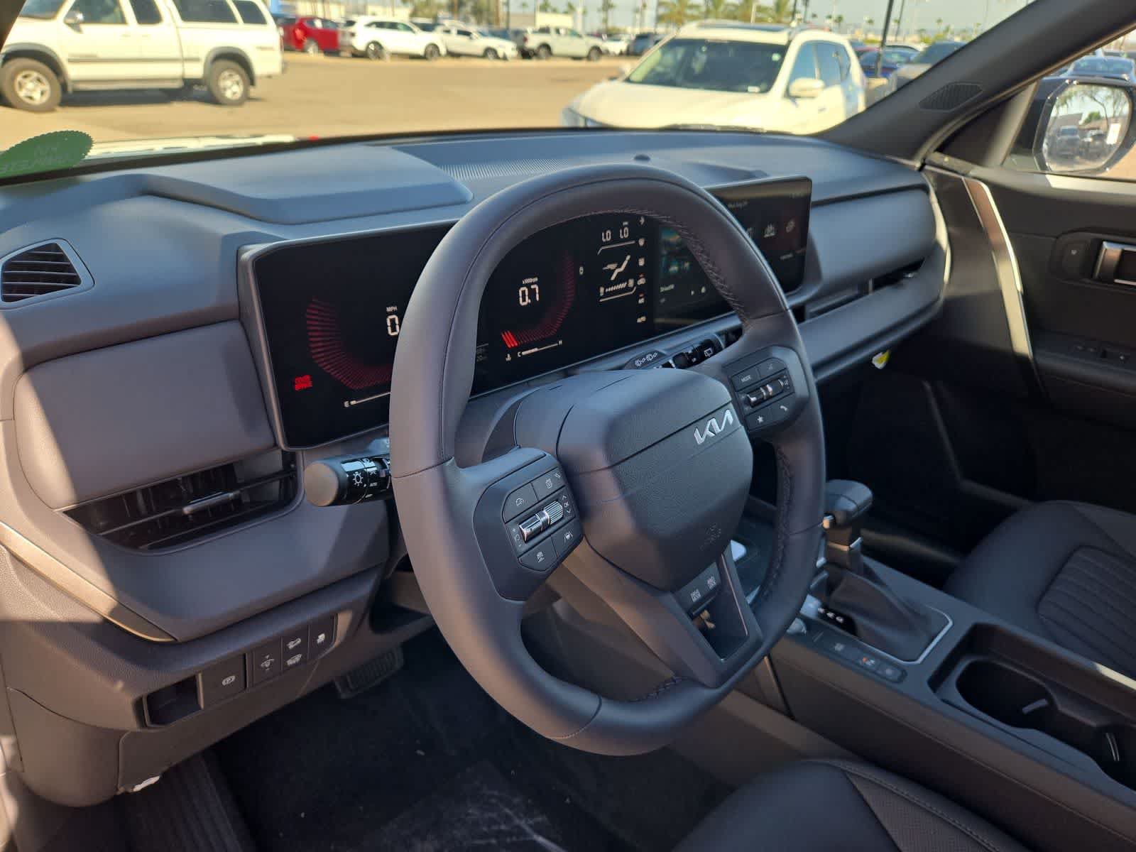 New 2027 Kia Seltos X-Line S w/ X-Line S Premium Package AWD/4WD image 10