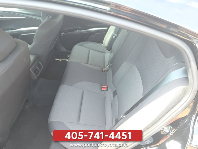 Used 2025 Toyota Camry LE FWD image 25