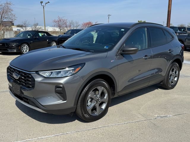Certified 2025 Ford Escape ST-Line w/ Tech Pack #1 image 12