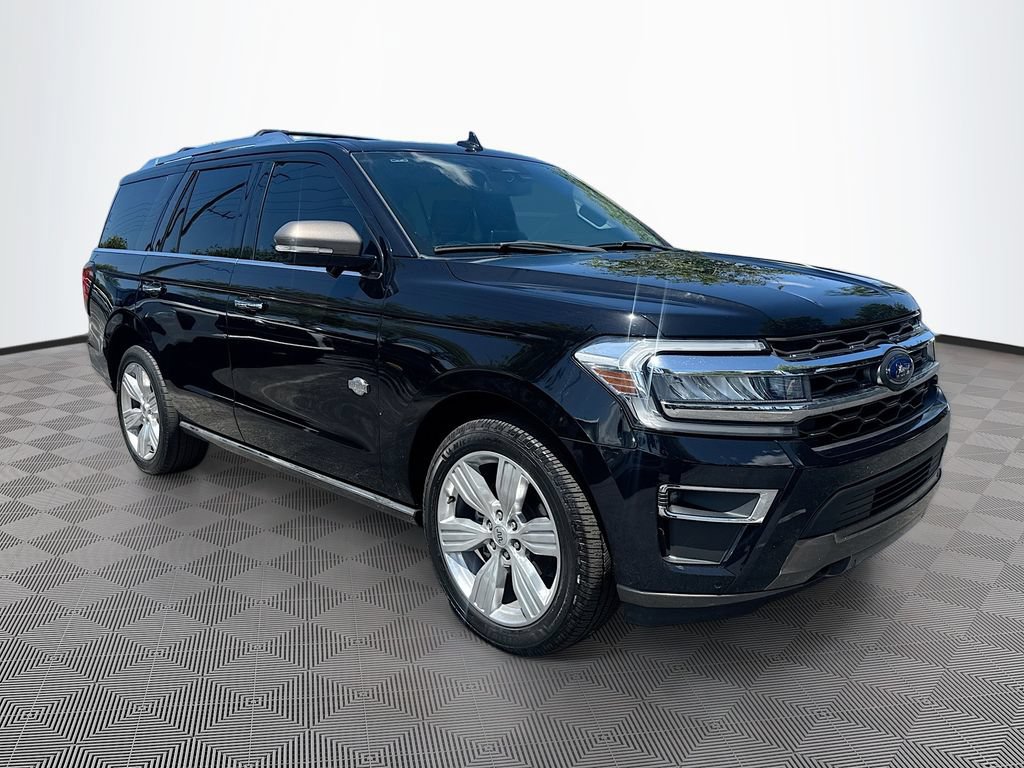 Used 2023 Ford Expedition King Ranch AWD/4WD image 4