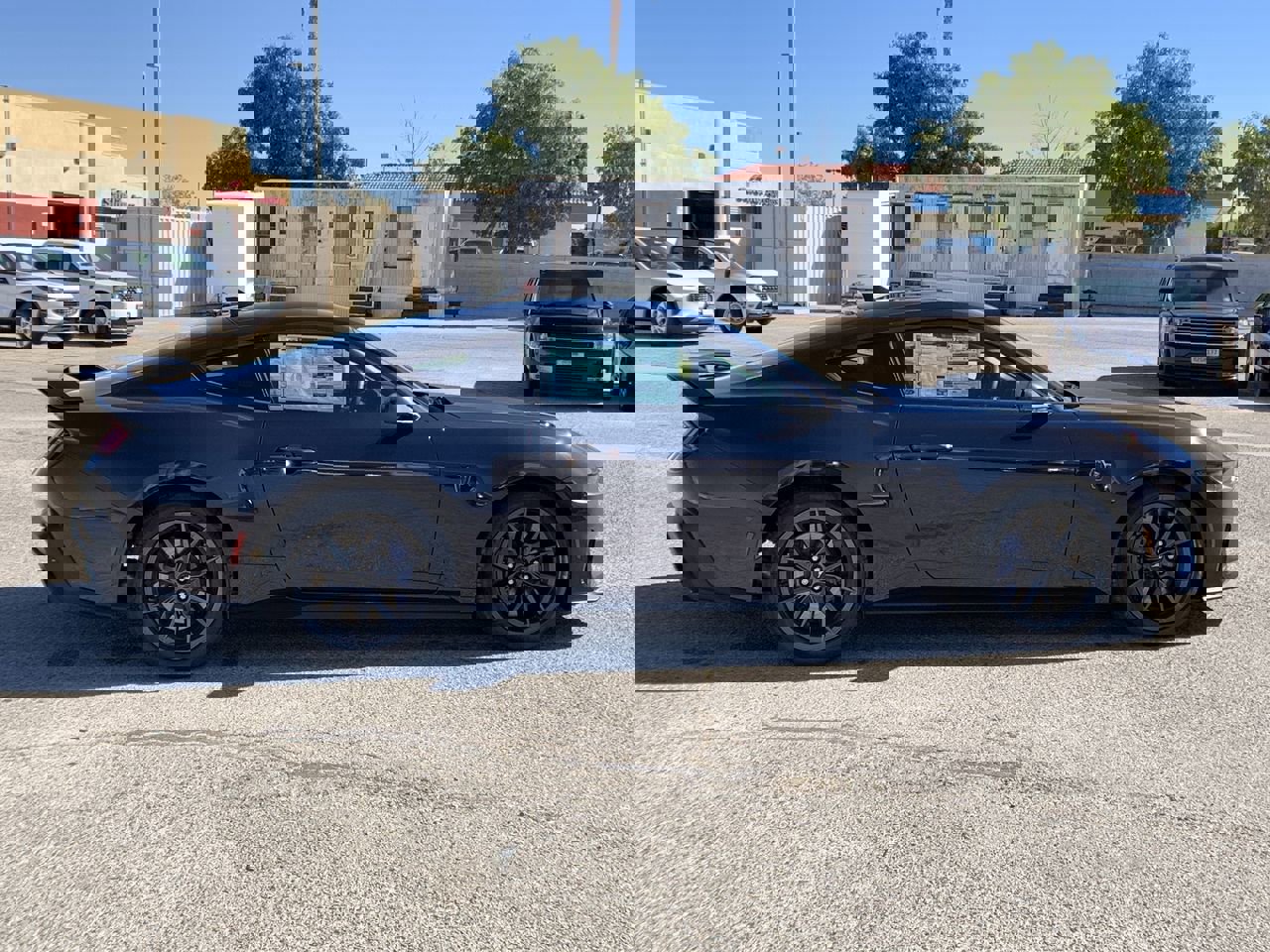 New 2025 Ford Mustang Dark Horse image 9