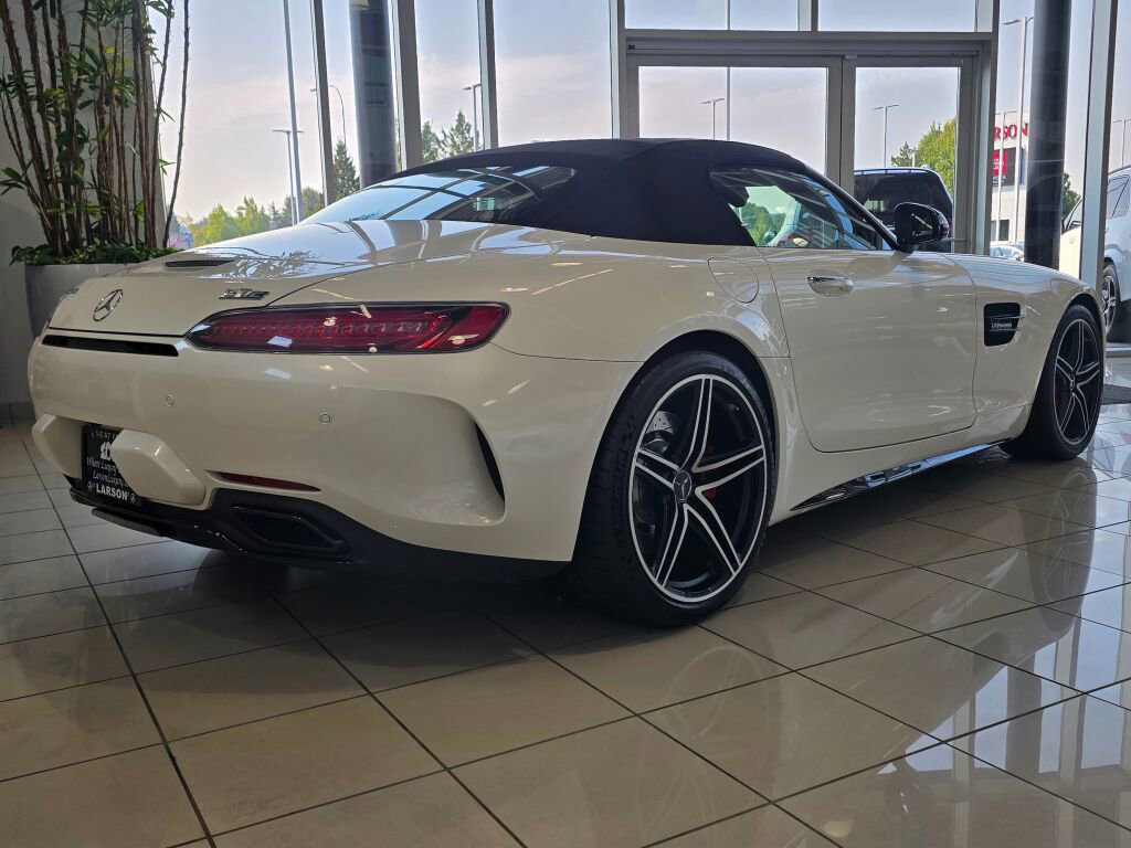 Used 2018 Mercedes-Benz AMG GT C image 6