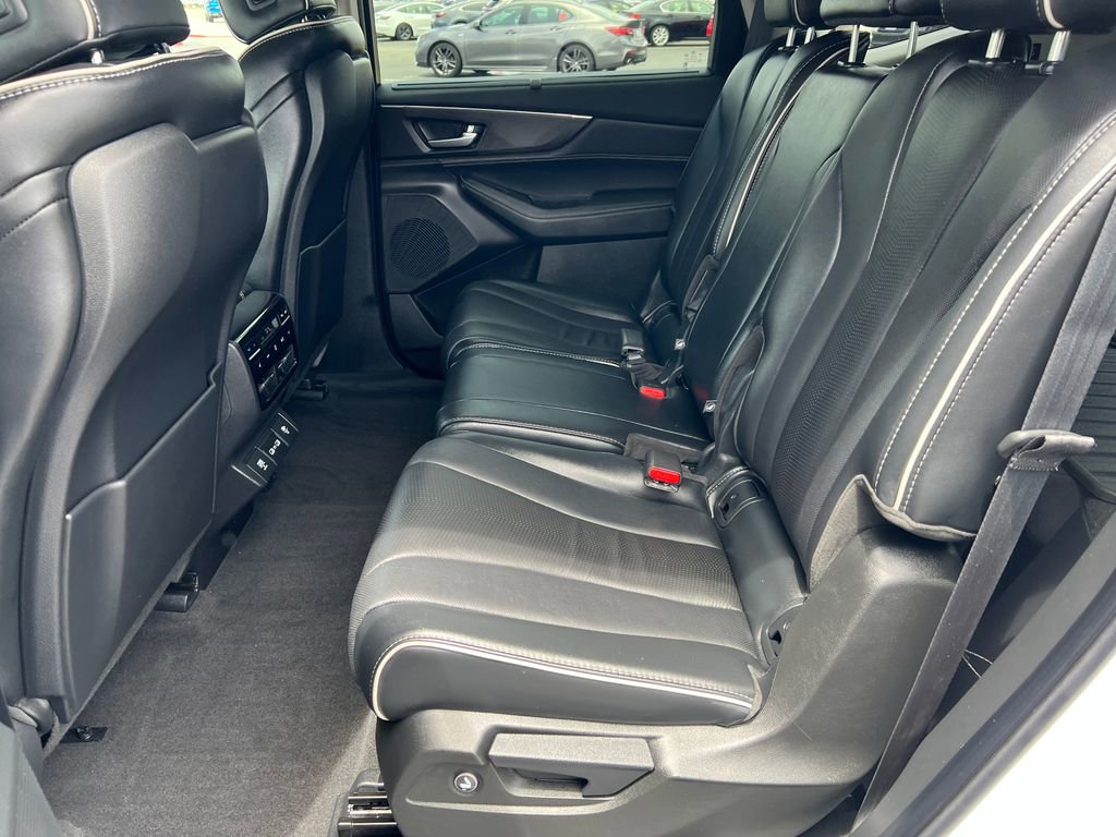 Certified 2023 Acura MDX SH-AWD w/ Advance Package image 29