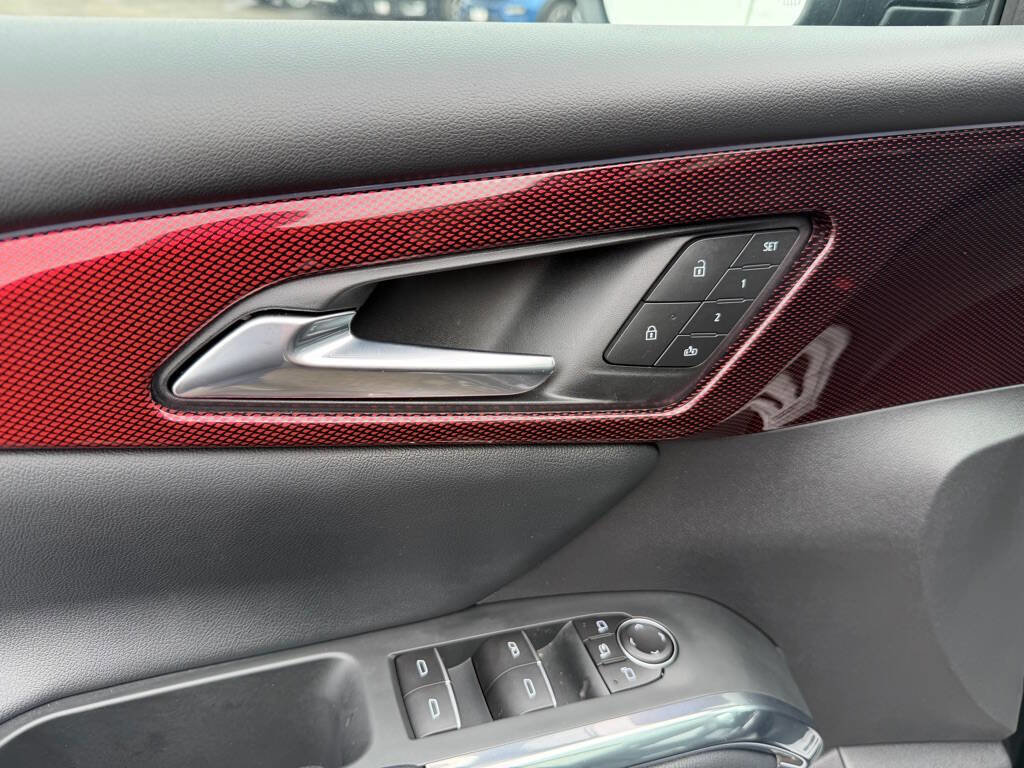 Used 2026 Chevrolet Traverse RS image 13