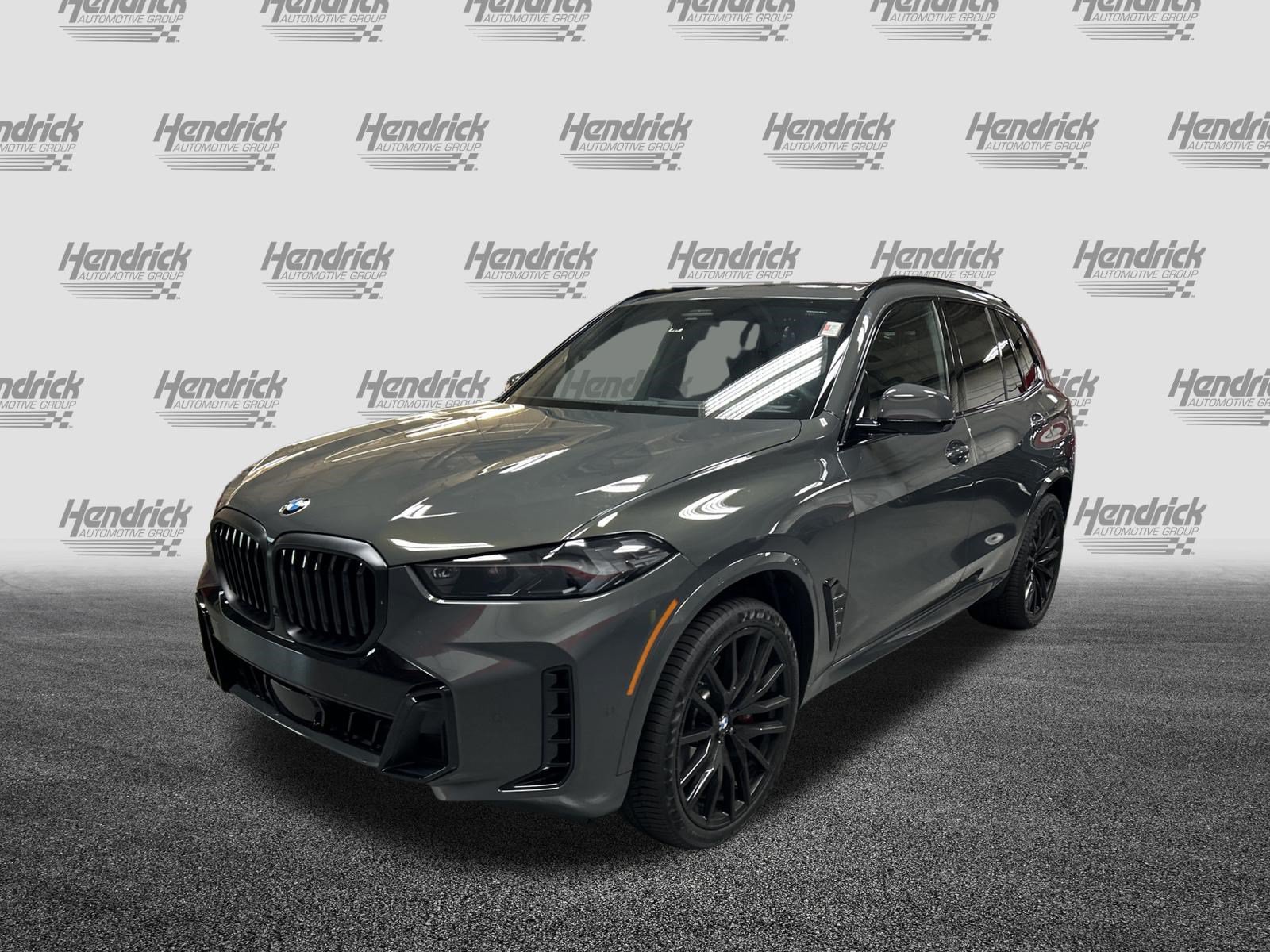 Used 2026 BMW X5 sDrive40i w/ Executive Package RWD image 5