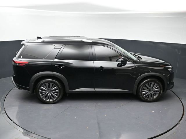 Used 2025 Nissan Pathfinder SL w/ SL Premium Package image 29
