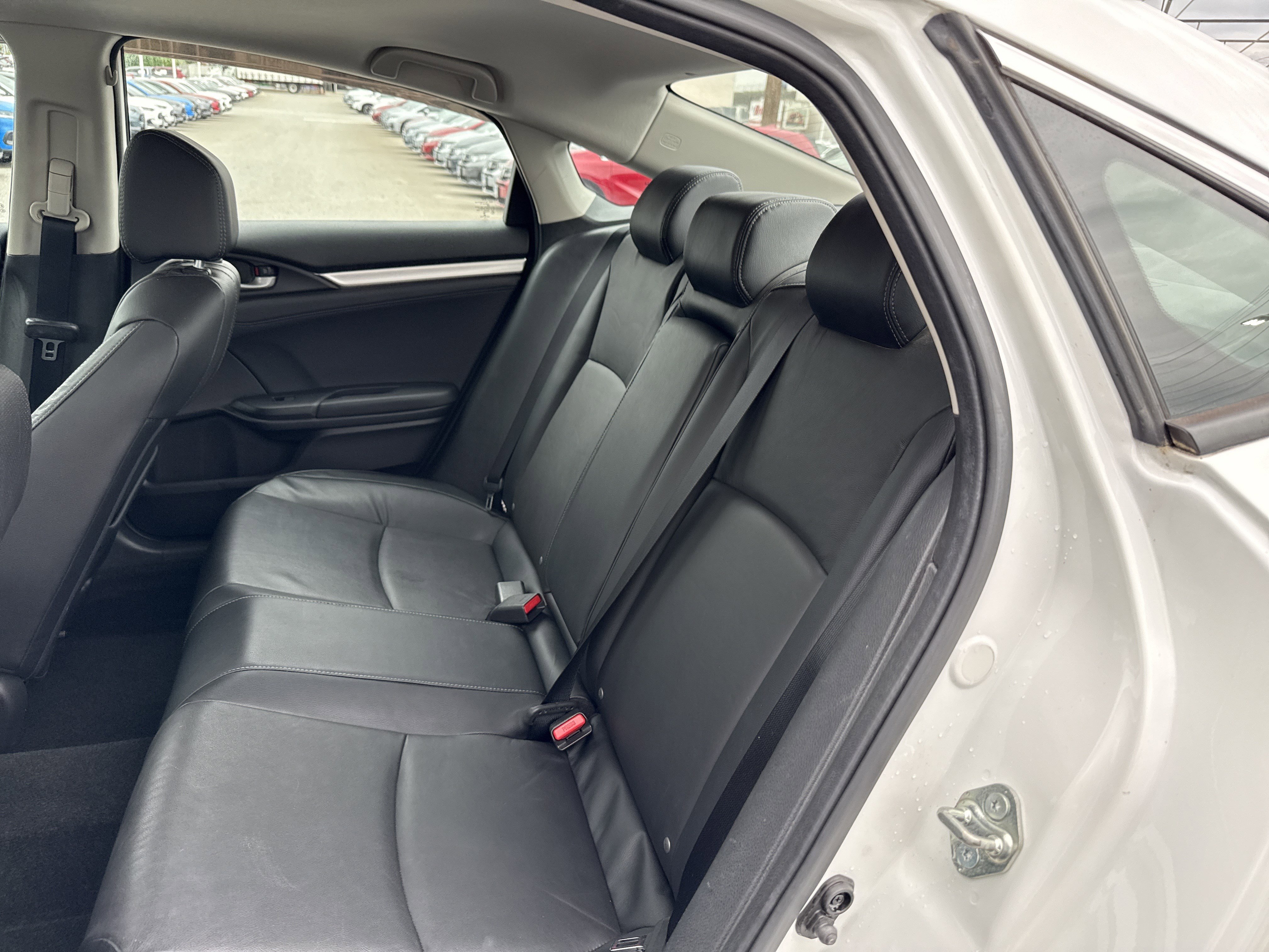 Used 2017 Honda Civic EX-L image 32